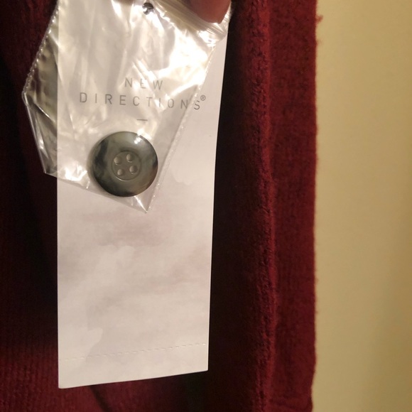 New Directions Women’s Button Sweater Size Large - Picture 9 of 10